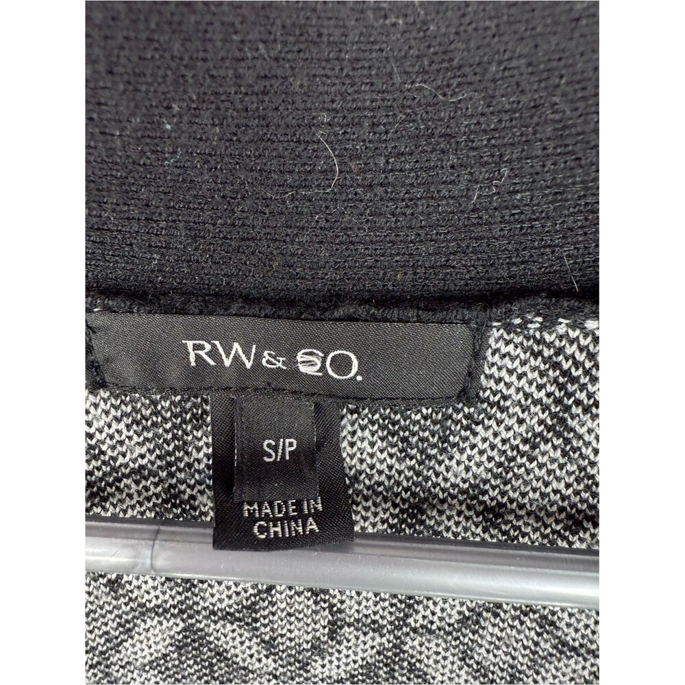 RW&CO. Sweater cardigan Black and White Geometric Knit Blazer with Gold Buttons - Picture 7 of 10